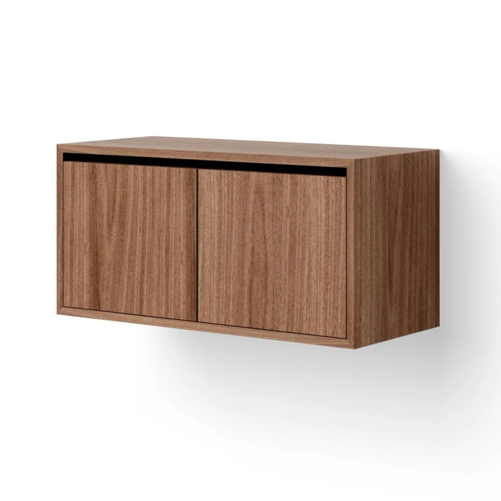 Schrank mit Türen niedrig