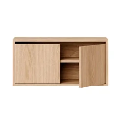 Schrank mit Türen niedrig