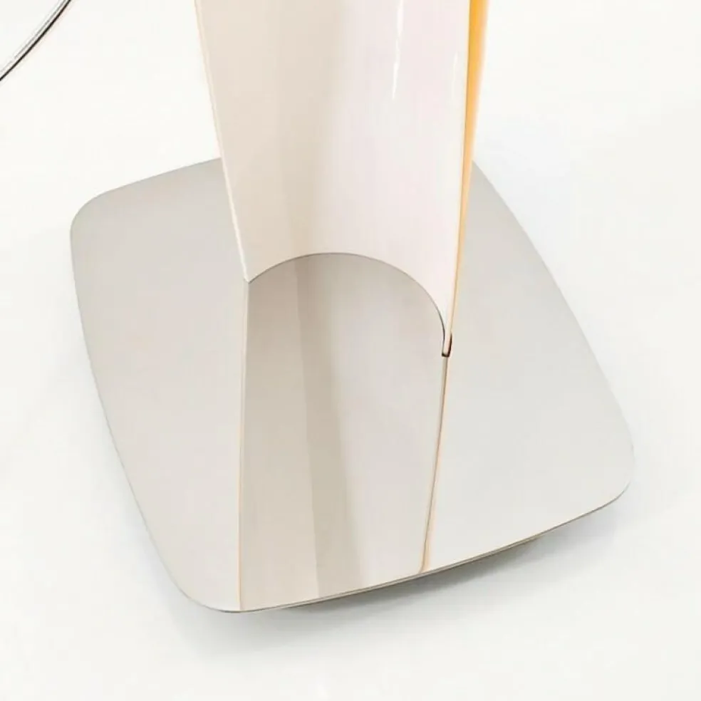 Shakti 250 Stehleuchte