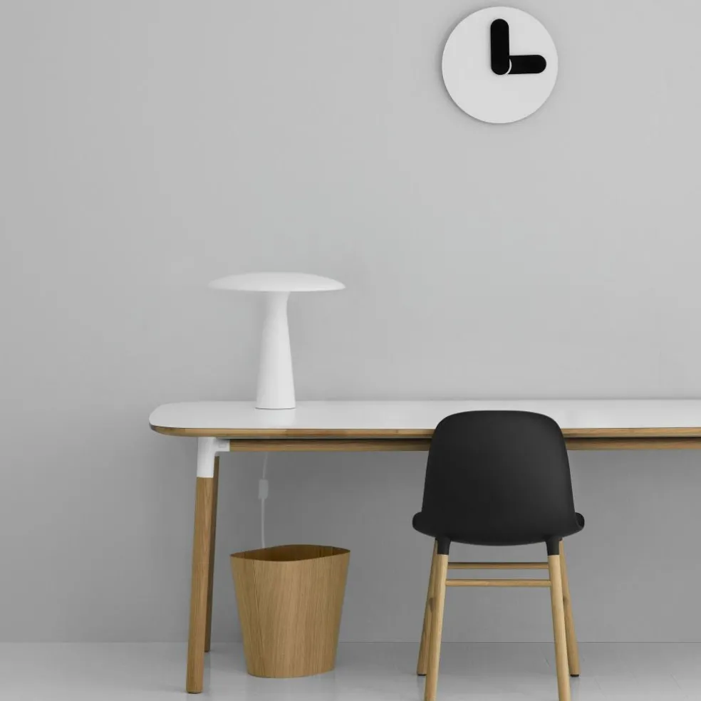 Shelter Tischleuchte