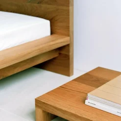 SL02 MO Bett 140x200cm