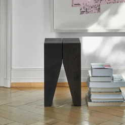 ST04 Backenzahn Hocker