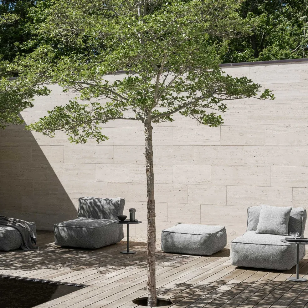 Stay Gartenbeistelltisch