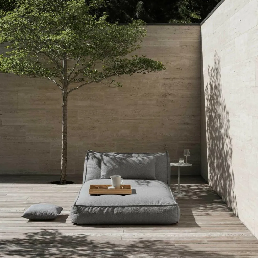 Stay Gartenbeistelltisch