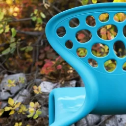 Supernatural Stuhl mit Löchern