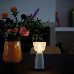 Swing LED Akkuleuchte