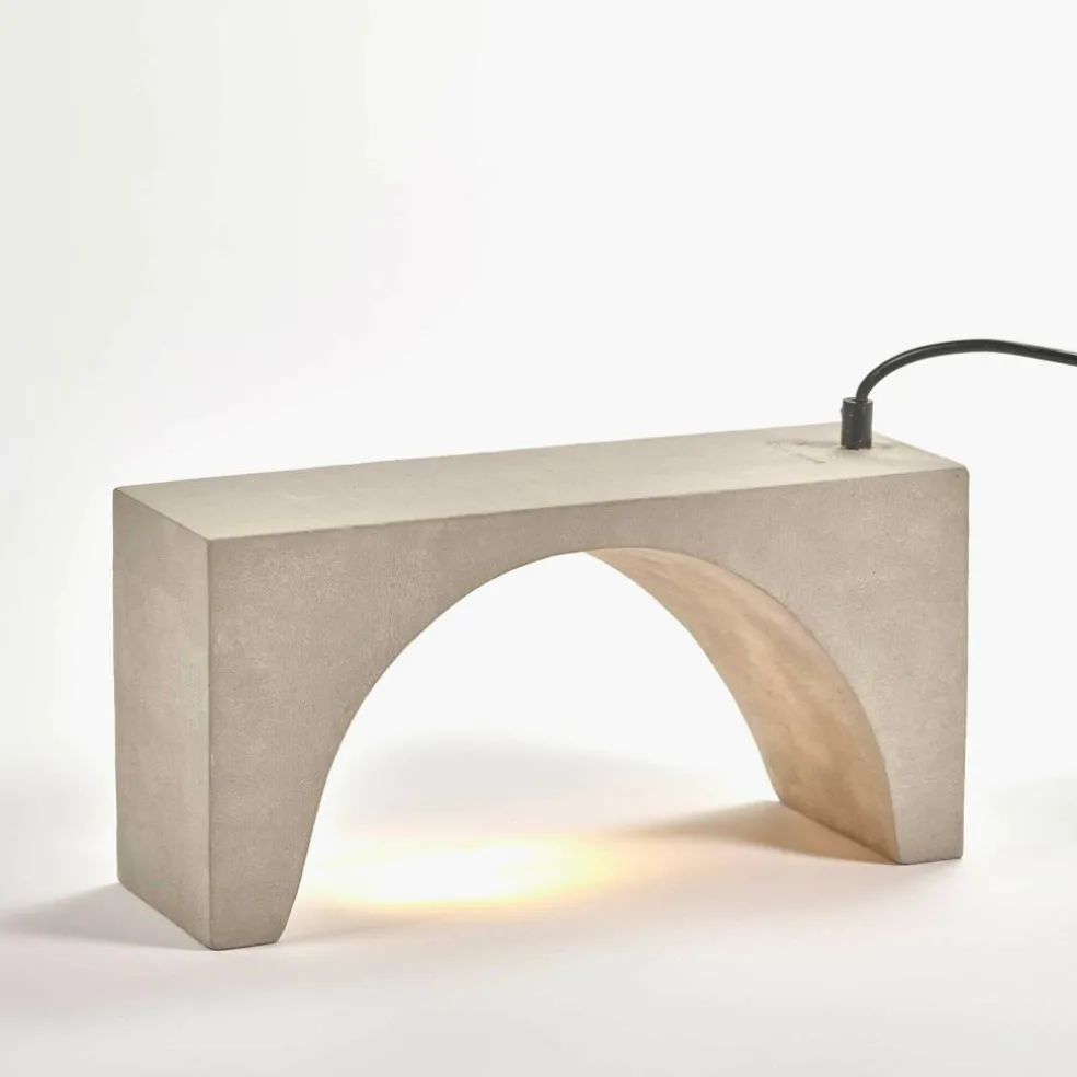 Tangent Tischleuchte