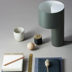 Tangent Tischleuchte