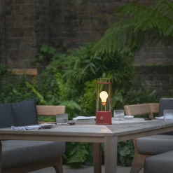 The Muse LED Akkuleuchte