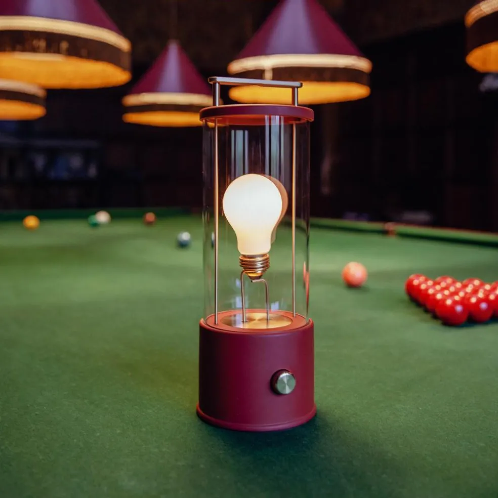 The Muse LED Akkuleuchte