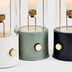 The Muse LED Akkuleuchte