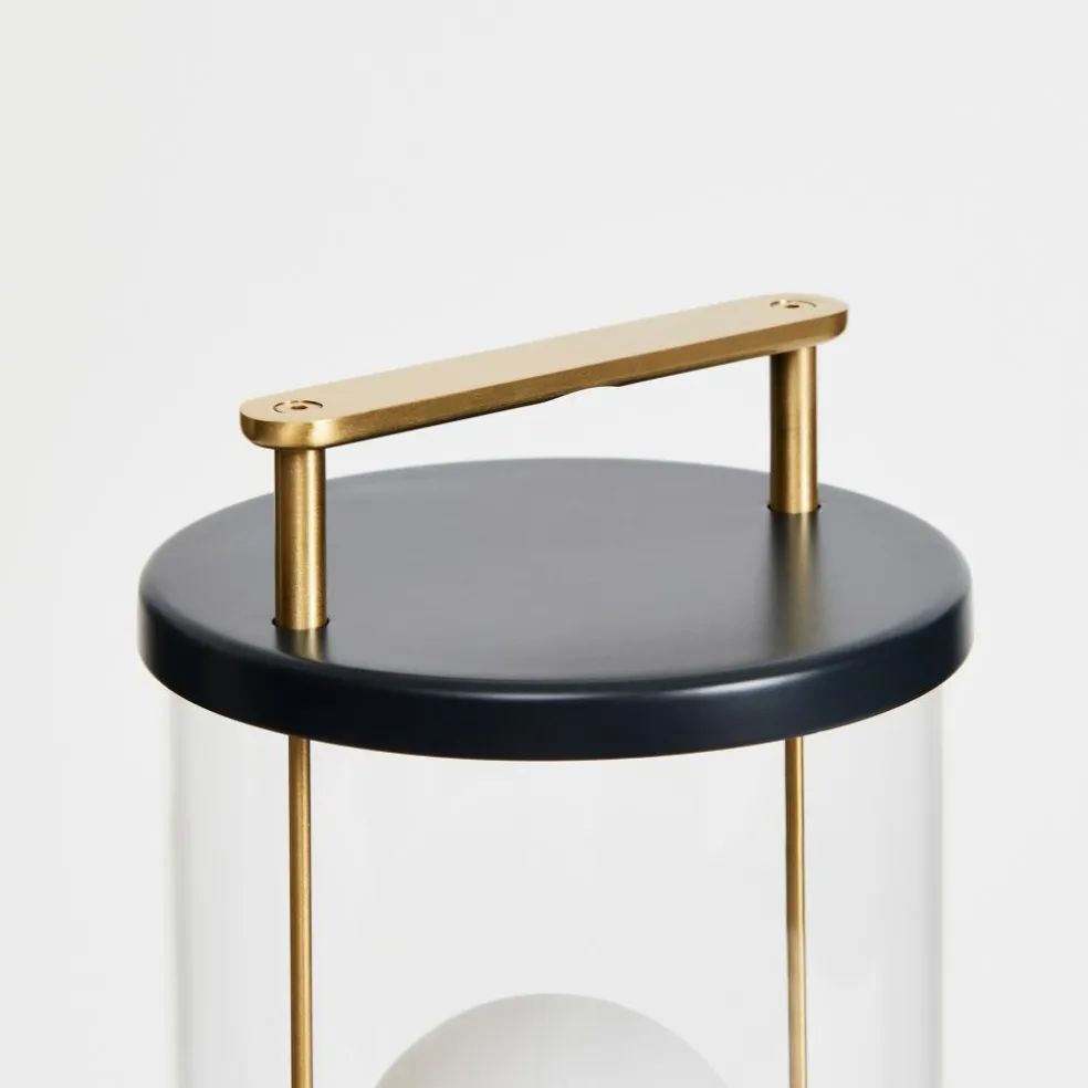 The Muse LED Akkuleuchte