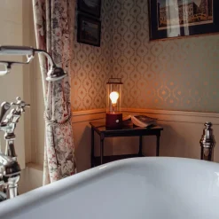 The Muse LED Akkuleuchte