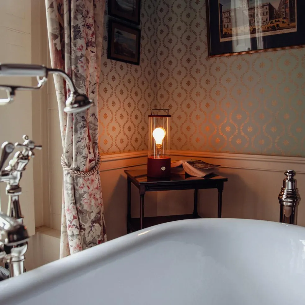 The Muse LED Akkuleuchte