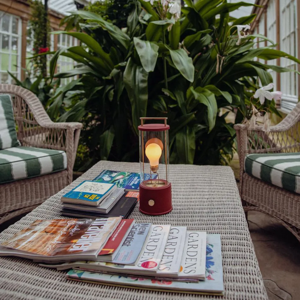 The Muse LED Akkuleuchte