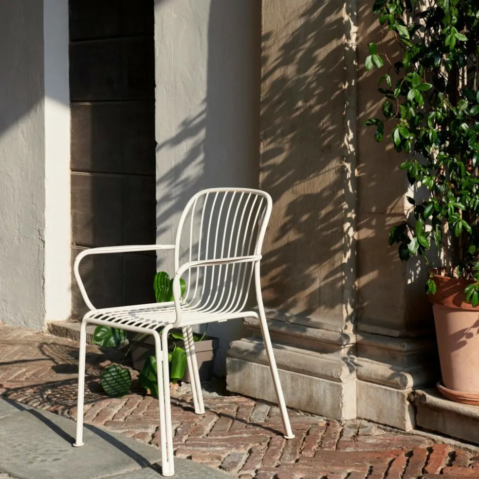 Thorvald SC95 Gartenarmlehnstuhl