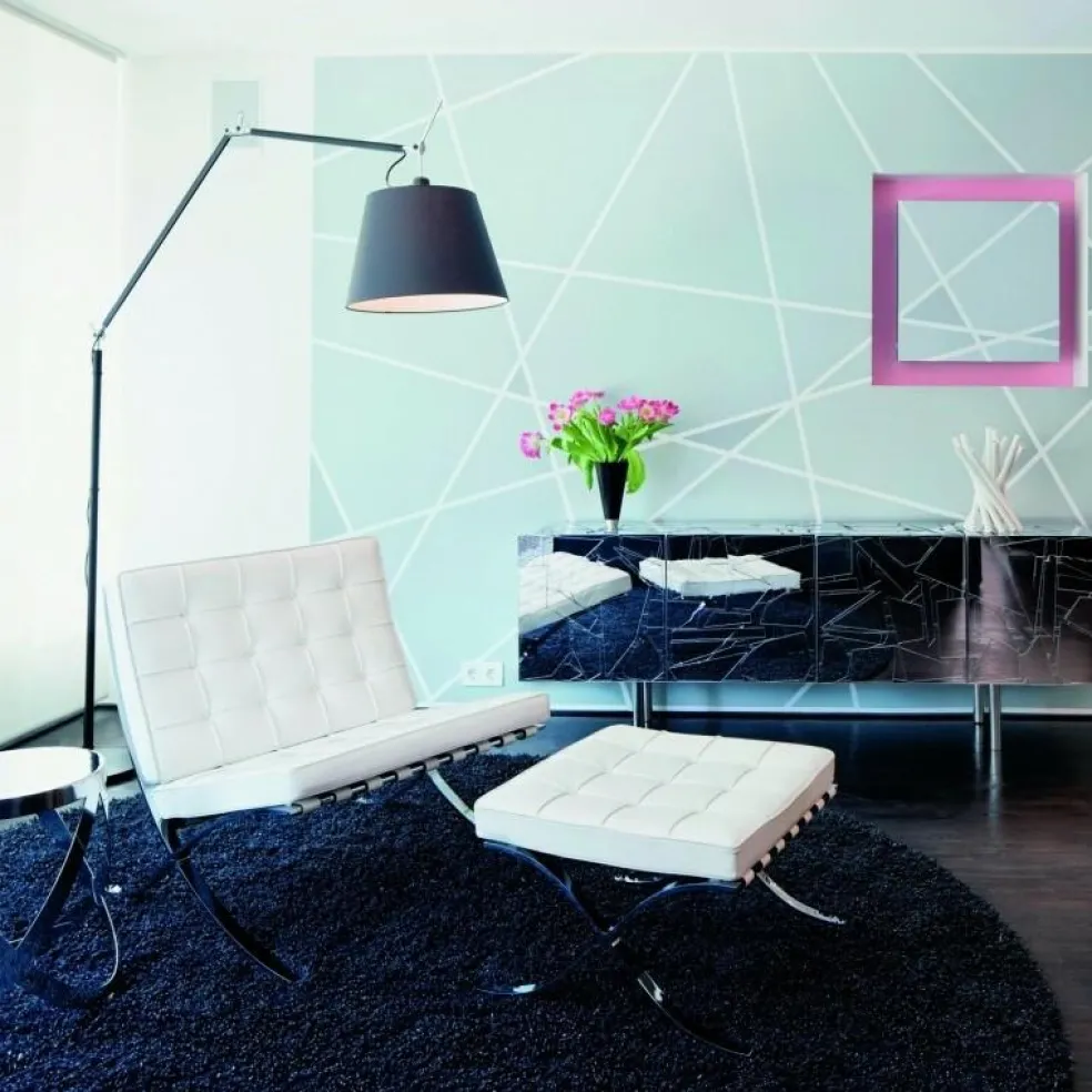 Tolomeo Mega Stehleuchte schwarz mit Dimmer