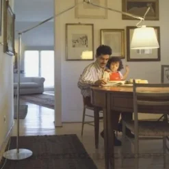 Tolomeo Mega Terra (An/Aus) Stehleuchte