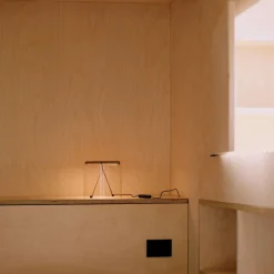 To-Tie T1 LED Tischleuchte