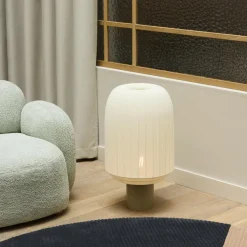 Tradition Bodenleuchte