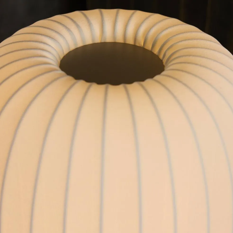 Tradition Bodenleuchte