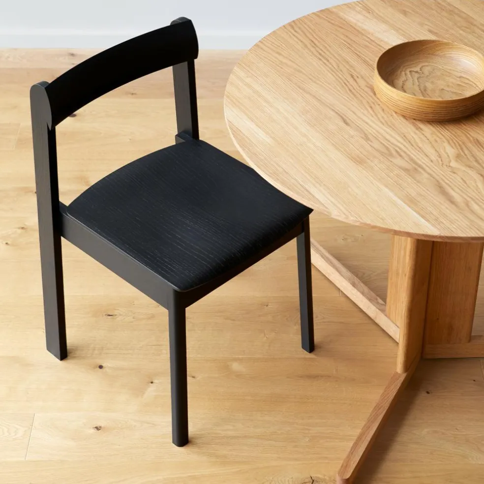 Trefoil Tisch Ø75cm