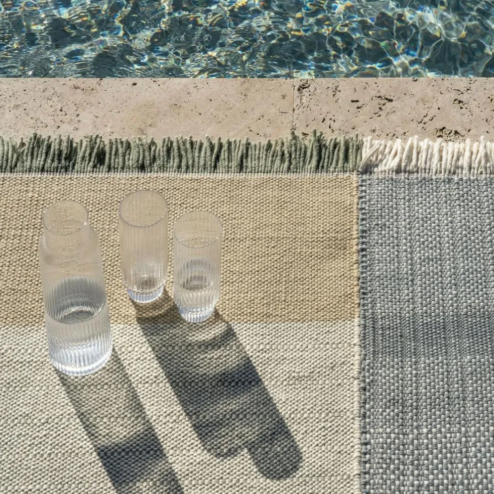 Tres Outdoor Teppich 170x240cm