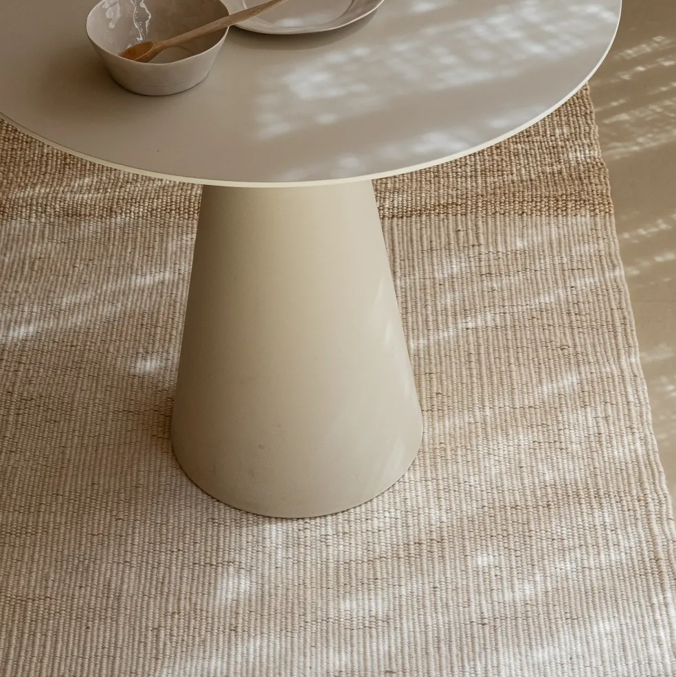 Tres Stripes Vegetal Exklusiv Teppich