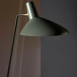 Tripod HM8 Stehleuchte