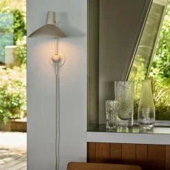 Tripod HM12 Wandleuchte