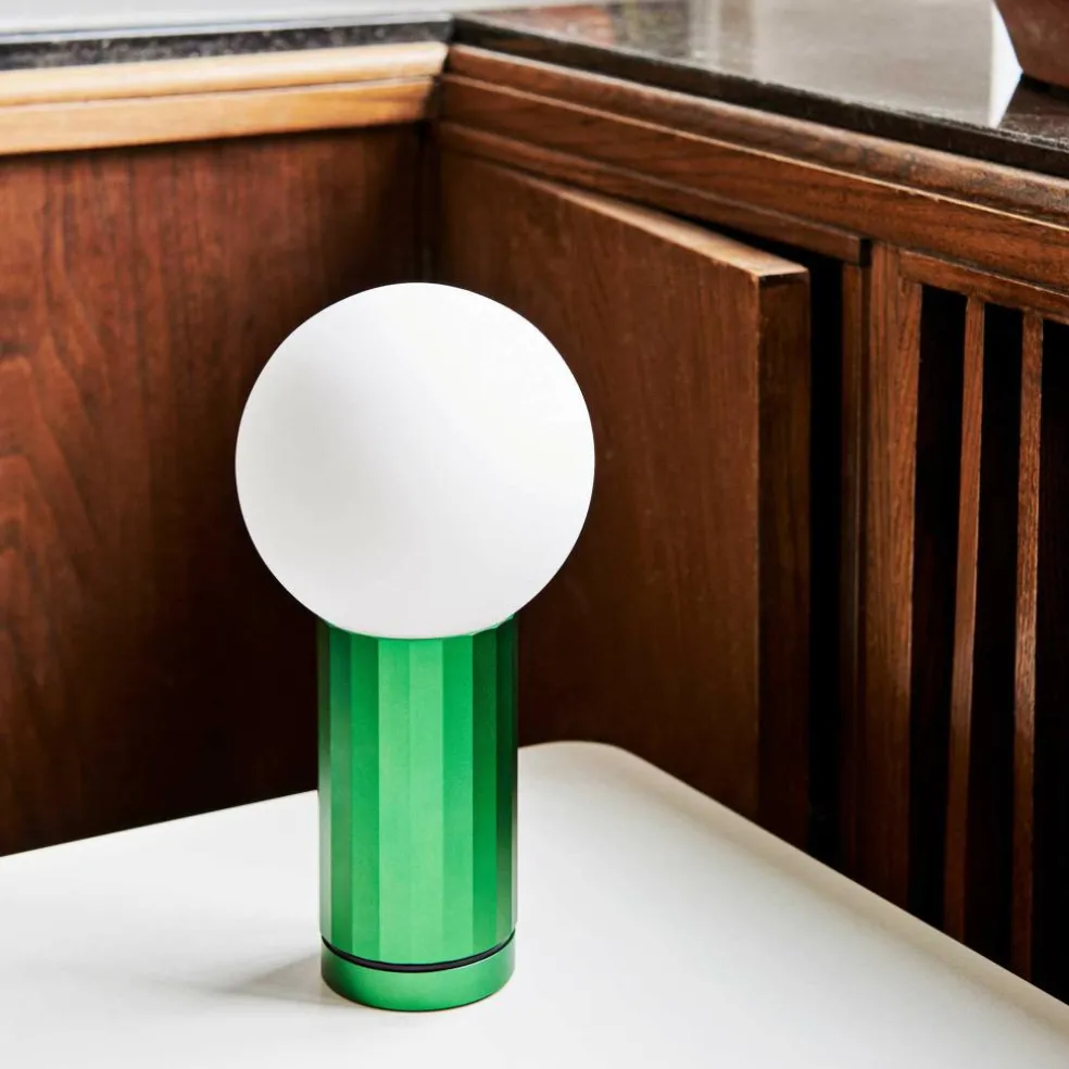 Turn On LED Tischleuchte