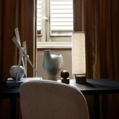 Unbound LED Tischleuchte