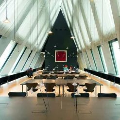 Unterlinden LED Pendelleuchte