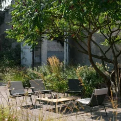 Ville AV45 Outdoor Lounge Chair mit Armlehnen