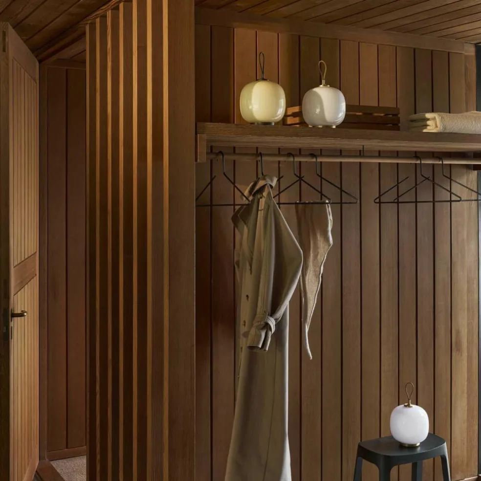 VL45 Radiohus Portable LED Akkuleuchte