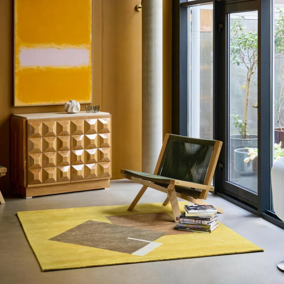 Volkshaus Lounge Chair