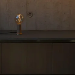 Walnut Knuckle Tischleuchte mit Voronoi I LED E27 2W => 10W