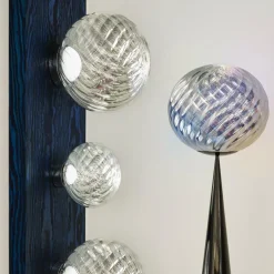 Whirl LED Wandleuchte/Deckenleuchte