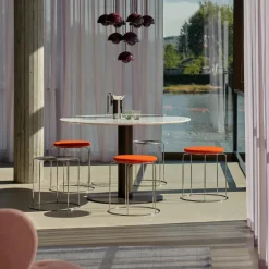 Wire VP11 Hocker mit Sitzauflage