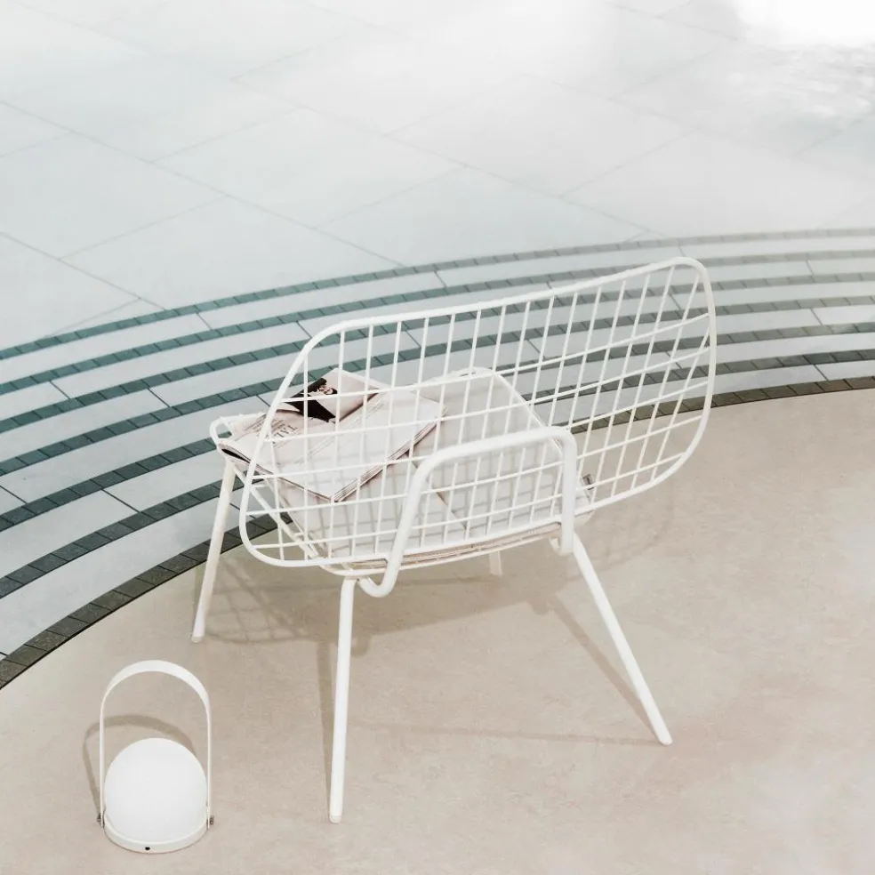 WM String Lounge Stuhl