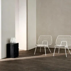 WM String Lounge Stuhl