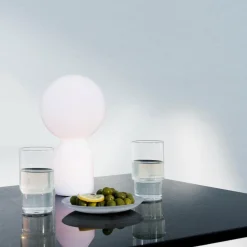 Yo LED Tischleuchte mit Akku