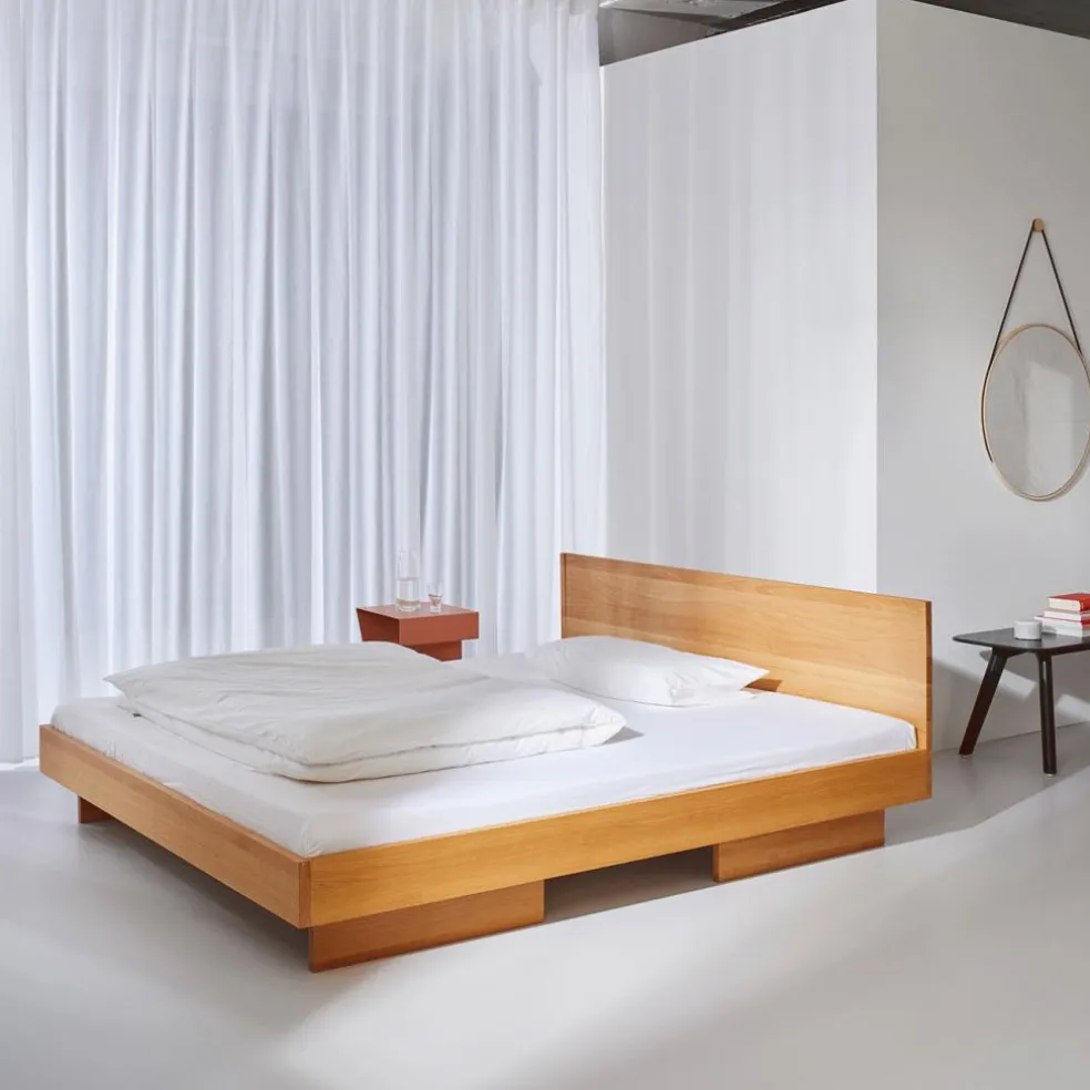 Zians Medium Doppelbett 160x200cm mit Kopfteil